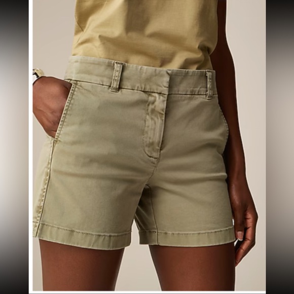 J. Crew Pants - JCrew 5" stretch chino short